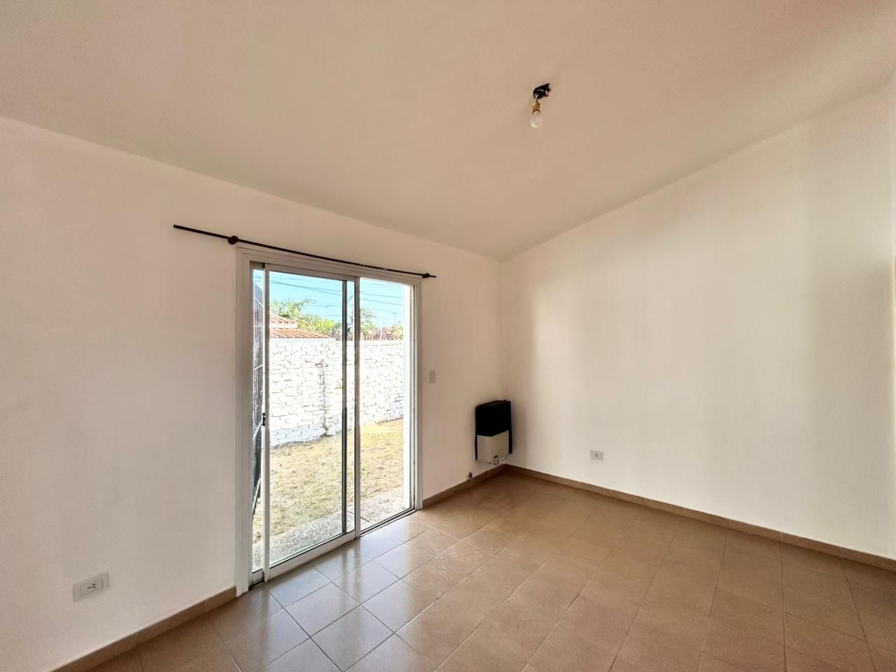 Vista exterior de la propiedad en Cerro de las Rosas, Córdoba