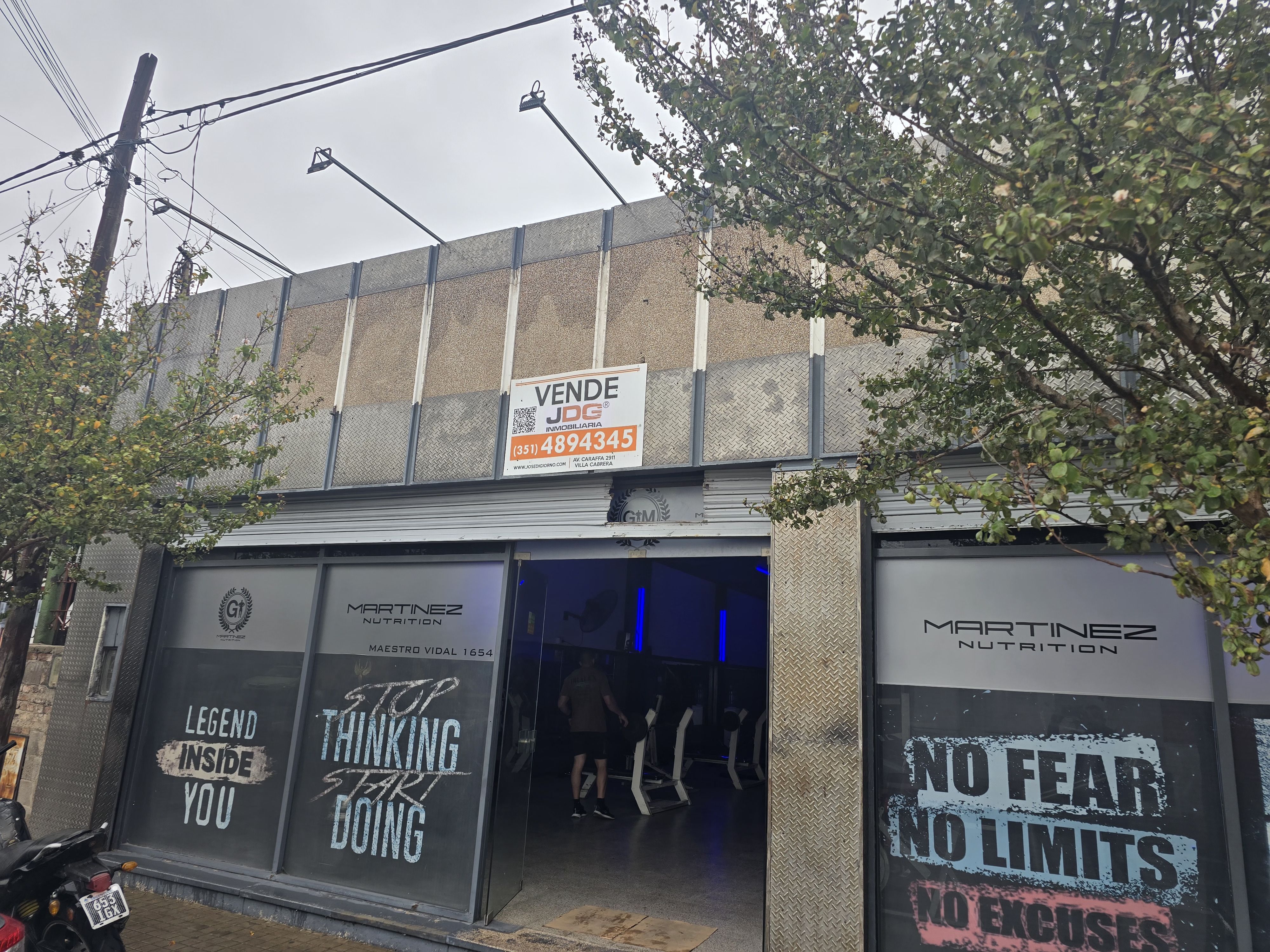 Vista exterior de la propiedad en Los Naranjos, Córdoba