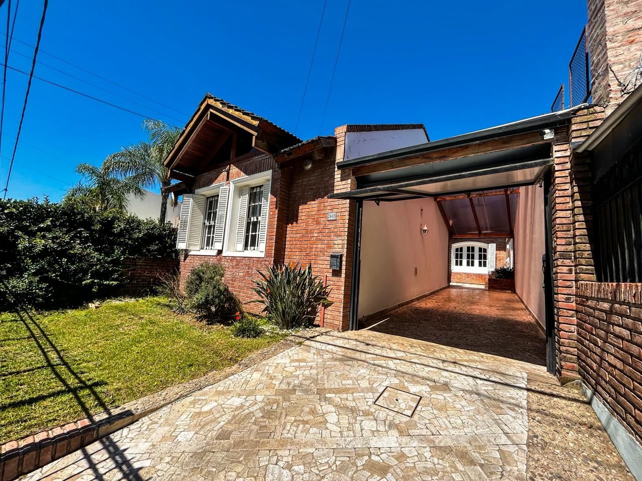 Vista exterior de la propiedad en Parque Chacabuco, Córdoba