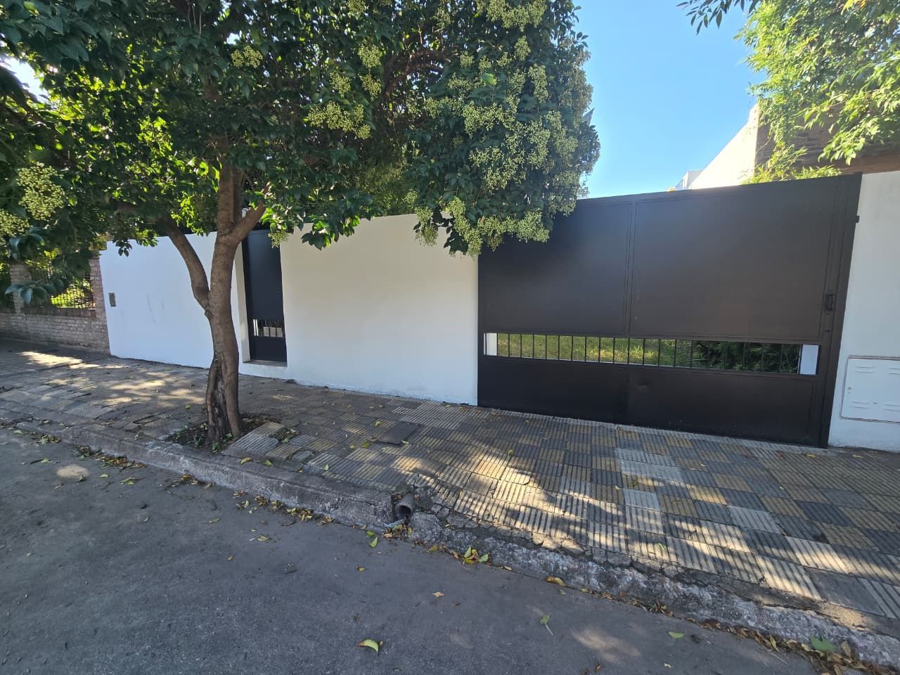Vista exterior de la propiedad en Villa Cabrera, Córdoba
