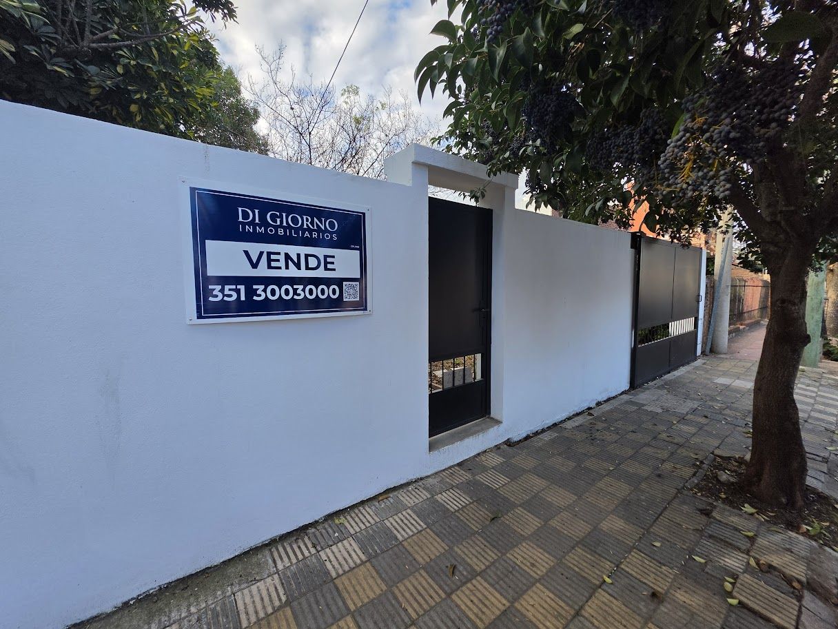 Vista exterior de la propiedad en Villa Cabrera, Córdoba